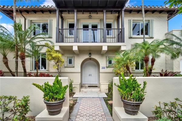 Deering Bay Club Villas, 13636 Deering Bay Dr, Coral Gables, Florida 33158, image 1
