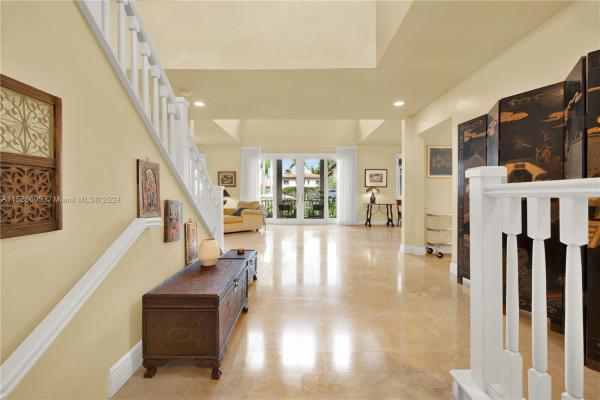 Deering Bay Club Villas, 13636 Deering Bay Dr, Coral Gables, Florida 33158, image 3