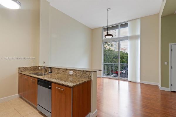 Metropolis At Dadeland, 9055 SW 73rd Ct #203, Kendall, Florida 33156, image 2