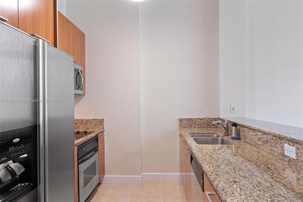 Metropolis At Dadeland, 9055 SW 73rd Ct #203, Kendall, Florida 33156, image 3