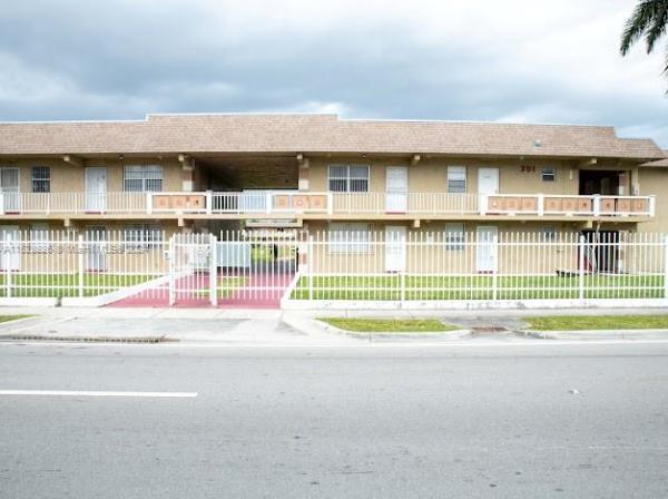 New World, 301 NW 177th St #202, Miami Gardens, Florida 33169, image 1