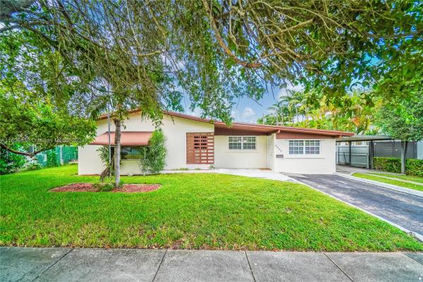 Nadel, 9689 SW 35th St, Westchester, Florida 33165, image 1