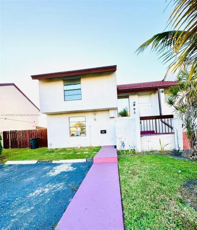 Wind Lake Village, 600 NW 98th Ct #600, Fountainebleau, Florida 33172, image 3