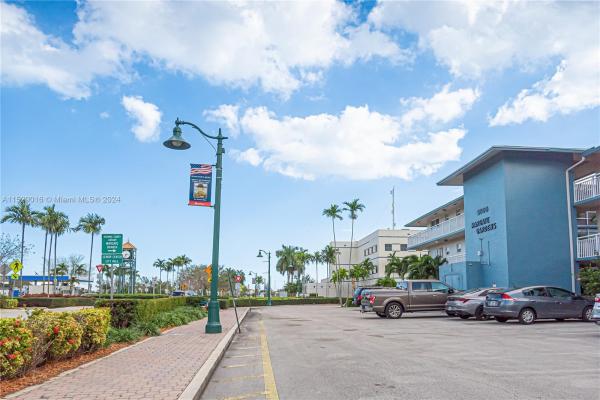 Margate Gardens, 5800 Margate Blvd #713-7, Margate, Florida 33063, image 2