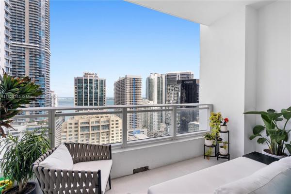 The Bond On Brickell, 1080 Brickell Ave #2806, Miami, Florida 33131, image 1