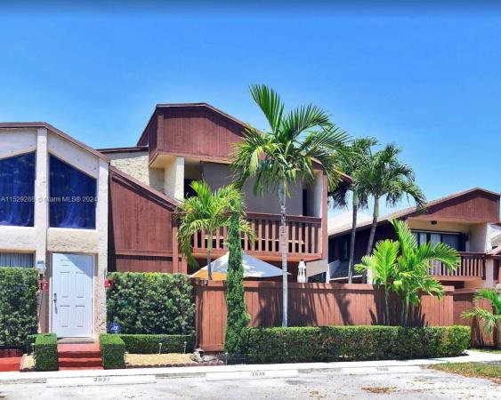 Snapper Village, 6517 SW 116th Pl #G, Kendall, Florida 33173, image 2