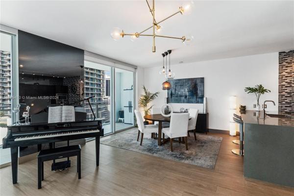 The Bond On Brickell, 1080 Brickell Ave #1401, Miami, Florida 33131, image 3