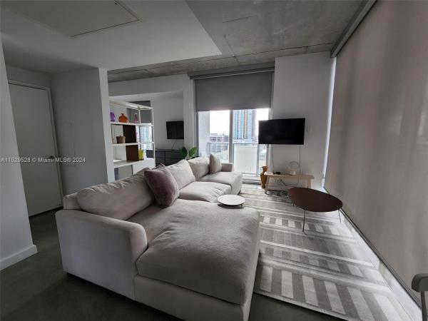 Centro, 151 SE 1st St #1510, Miami, Florida 33131, image 3