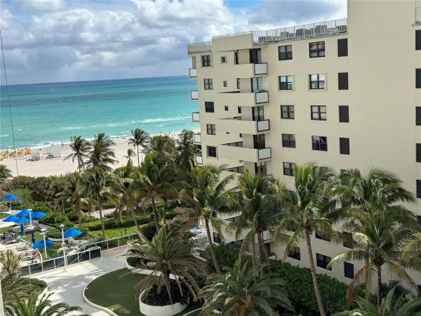 The Decoplage, 100 Lincoln Rd #924, Miami Beach, Florida 33139, image 3