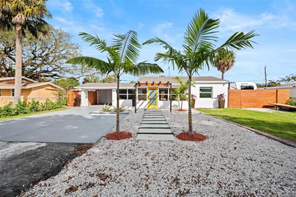Hibiscus Park, 1241 SW 29th St, Fort Lauderdale, Florida 33315, image 1