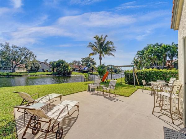 Oak Grove, 9250 Oak Grove Cir, Davie, Florida 33328, image 1