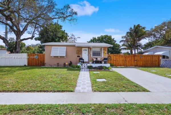 Linwood Gardens, 6404 Allen St, Hollywood, Florida 33024, image 1