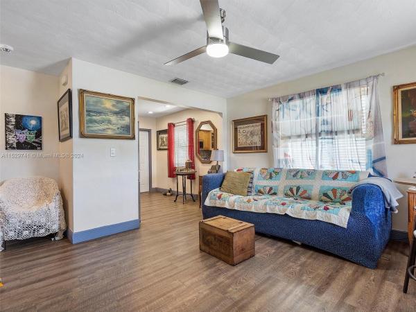 Linwood Gardens, 6404 Allen St, Hollywood, Florida 33024, image 3