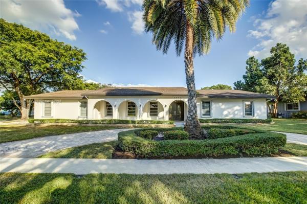 Lakeview Estates, 6558 SW 20th Ct, Plantation, Florida 33317, image 2