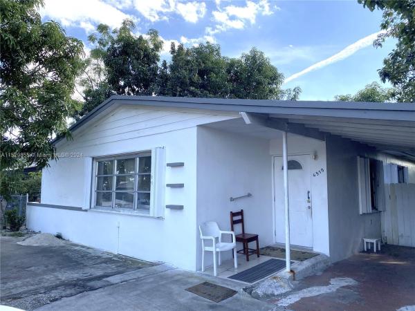 Boulevard Heights, 6570 Fillmore St, Hollywood, Florida 33024, image 2