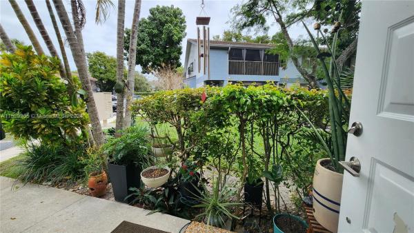 The Lakes Of Oakland Forest, 2753 S Oakland Forest Dr #203, Oakland Park, Florida 33309, image 2