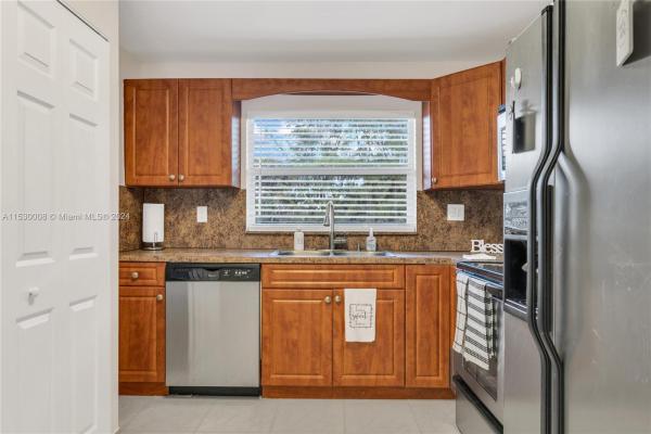 Sunrise Lakes 3, 9861 Sunrise Lakes Blvd #202, Sunrise, Florida 33322, image 1
