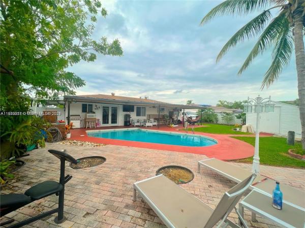 Princetonian, 25315 SW 124th Ct, Princeton, Florida 33032, image 3