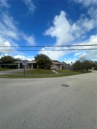 Laurel Hill Park, 8901 SW 149th Ter, Palmetto Bay, Florida 33176, image 1