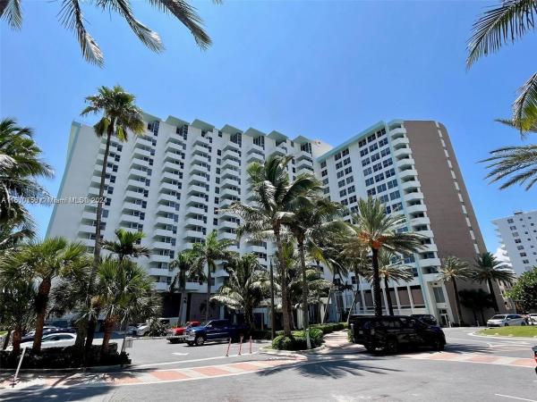 Triton Tower, 2899 Collins Ave #642, Miami Beach, Florida 33140, image 1