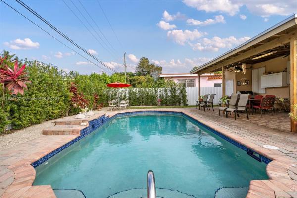 Lynnwood, 4861 SW 5th St, Miami, Florida 33134, image 1