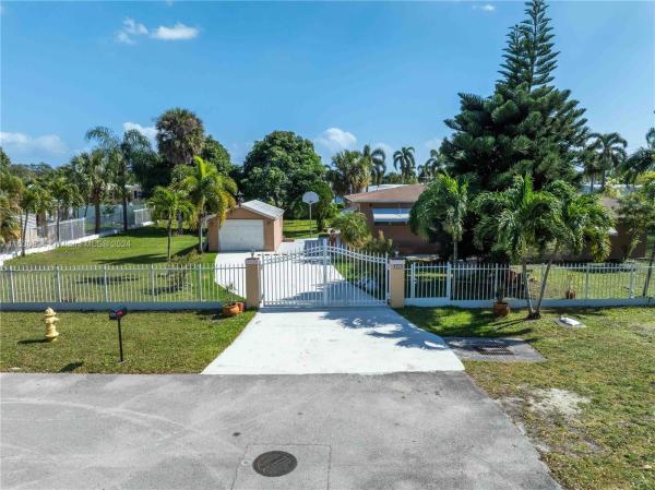 Reed Land, 5220 SW 26th Ave, Dania Beach, Florida 33312, image 1