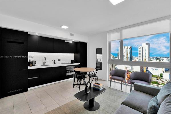 YotelPad Miami, 227 NE 2nd St #2106, Miami, Florida 33132, image 1