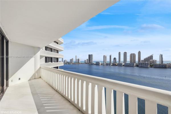 3000 Island Boulevard, 3000 Island Blvd #2002, Aventura, Florida 33160, image 3
