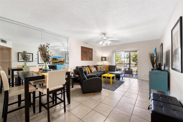 Barcelona North, 259 S Cypress Rd #519, Pompano Beach, Florida 33060, image 1