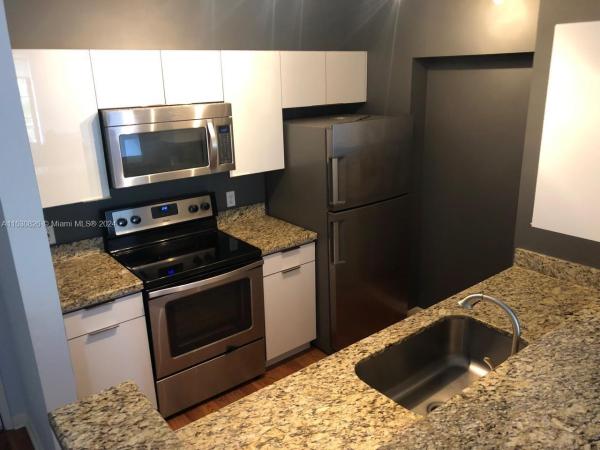 Regent Park At Young Circle, 1919 Van Buren St #615A, Hollywood, Florida 33020, image 1