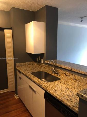 Regent Park At Young Circle, 1919 Van Buren St #615A, Hollywood, Florida 33020, image 3