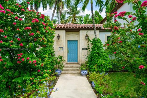 Sunset Islands, 2111 Regatta Ave, Miami Beach, Florida 33140, image 1