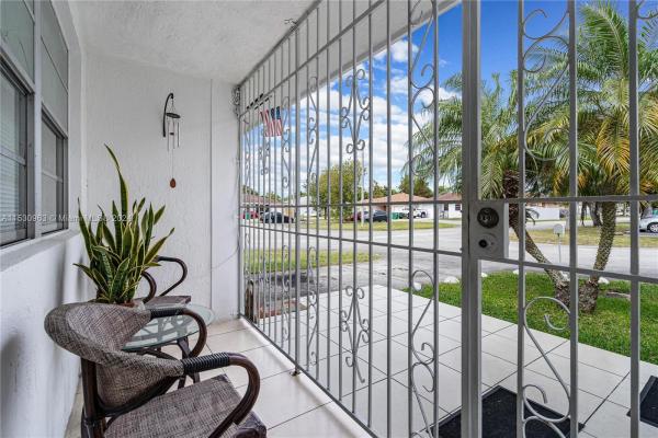 Greenwood Villas, 29843 SW 158th Ct, Leisure City, Florida 33033, image 3
