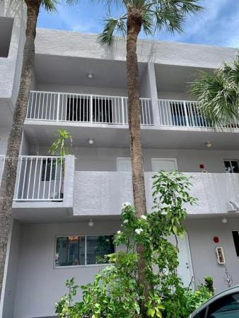 Terrazas Del Sol, 2760 W 76th St #203, Hialeah, Florida 33016, image 1