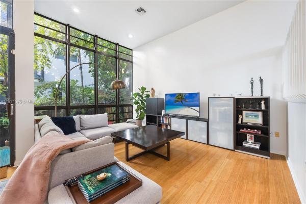 Habitat 1175, 1175 101st St #3, Bay Harbor Islands, Florida 33154, image 3