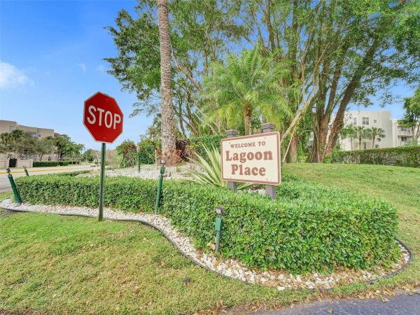 Lagoon Place, 9325 Lagoon Pl #303, Davie, Florida 33324, image 2