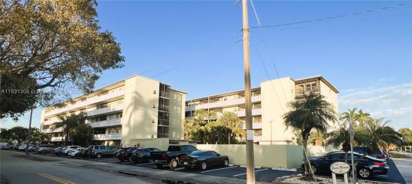 Santa Monica, 1425 Arthur St #112B, Hollywood, Florida 33020, image 1