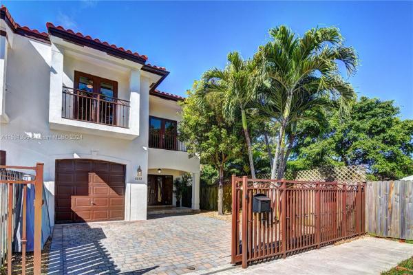 Palm Breeze, 2632 SW 30th Ave #1, Miami, Florida 33133, image 2