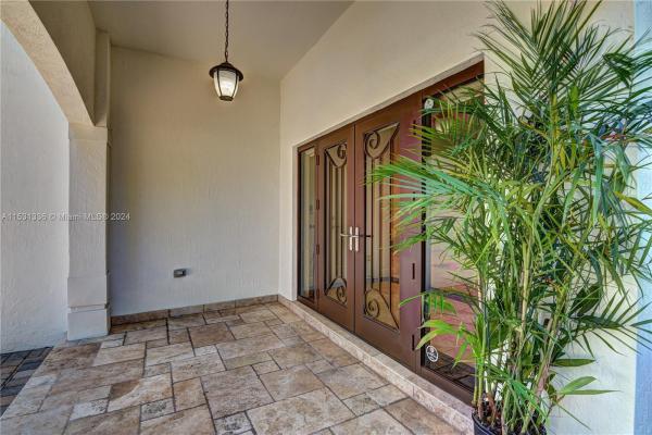 Palm Breeze, 2632 SW 30th Ave #1, Miami, Florida 33133, image 3
