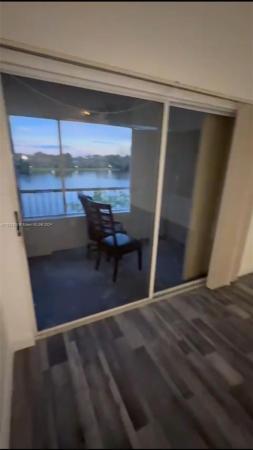 LakeView Club, 2820 N Oakland Forest Dr #304, Oakland Park, Florida 33309, image 2