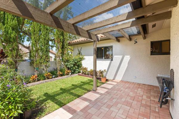 Kings Court West, 11487 SW 84th Ln #11487, Kendall, Florida 33173, image 3