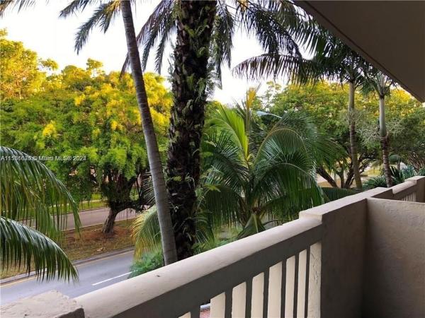 Bayview Palms, 1800 Sans Souci Blvd #442, North Miami, Florida 33181, image 1