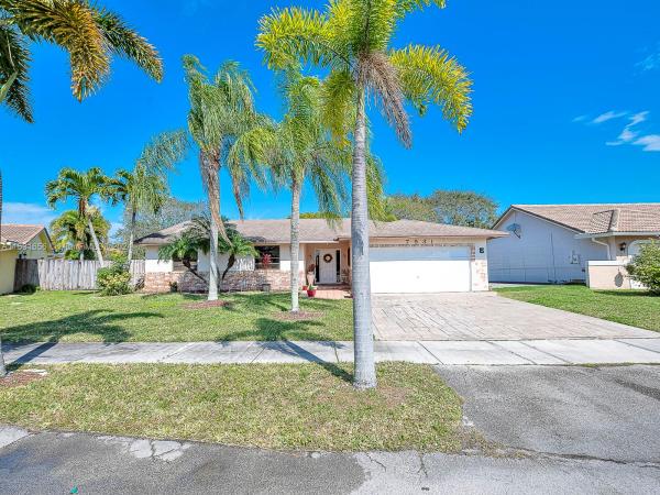 Springs Gateway, 7531 NW 23rd St, Margate, Florida 33063, image 1