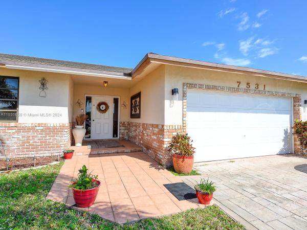 Springs Gateway, 7531 NW 23rd St, Margate, Florida 33063, image 2