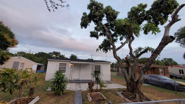 River Bend, 524 NW 21st Ave, Fort Lauderdale, Florida 33311, image 1