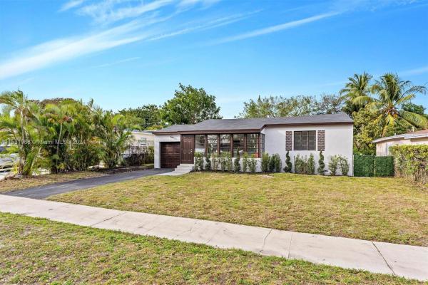 Washington Heights, 2415 Rodman St, Hollywood, Florida 33020, image 2