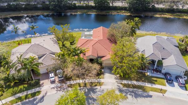 Jasmine Island North, 1278 Ginger Cir, Weston, Florida 33326, image 2