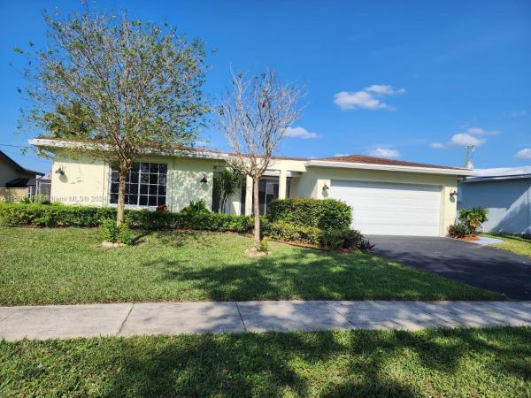 Sunrise Golf Village, 10551 Sunset Strip, Sunrise, Florida 33322, image 1