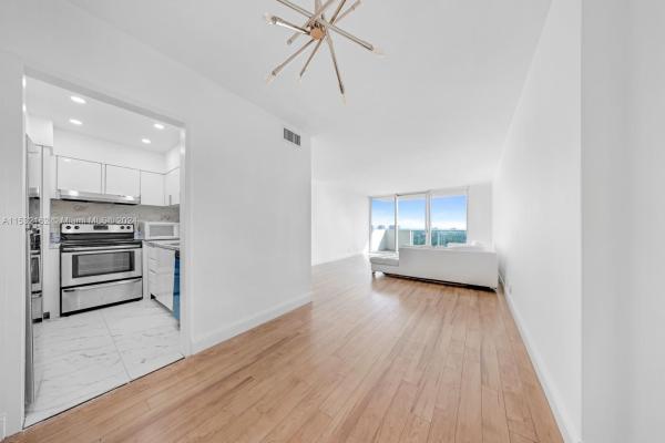 Mirador North 1200, 1200 West Ave #1209, Miami Beach, Florida 33139, image 2