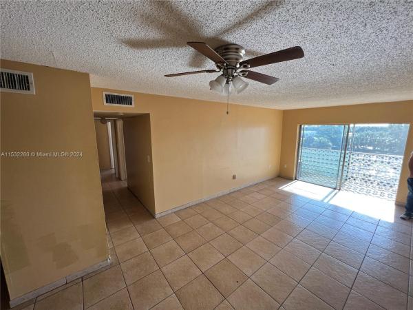 Royal Point, 3610 NW 21st St #401, Lauderdale Lakes, Florida 33311, image 2